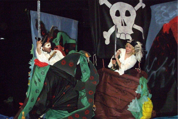 Piraci opanują Ośrodek Kultury